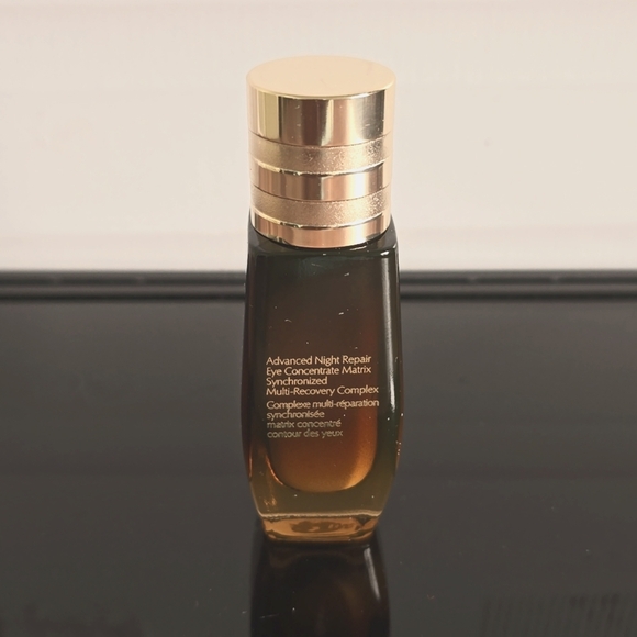 ESTEE LAUDER | ADVANCED NIGHT REPAIR EYE CONCENTRATE MATRIX - Picture 5 of 8
